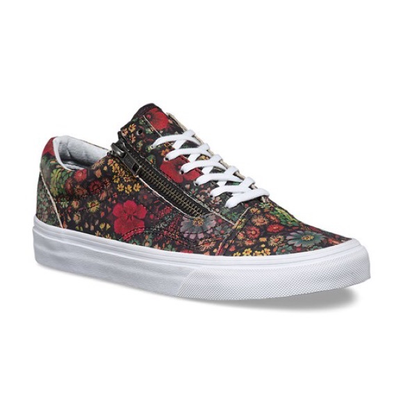 Vans Shoes - Vans Floral leather Old Skool Zip Shoes sz7.5
